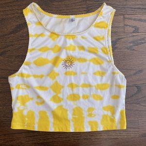 Cropped Tie-Dye Tank Top w/ Sun